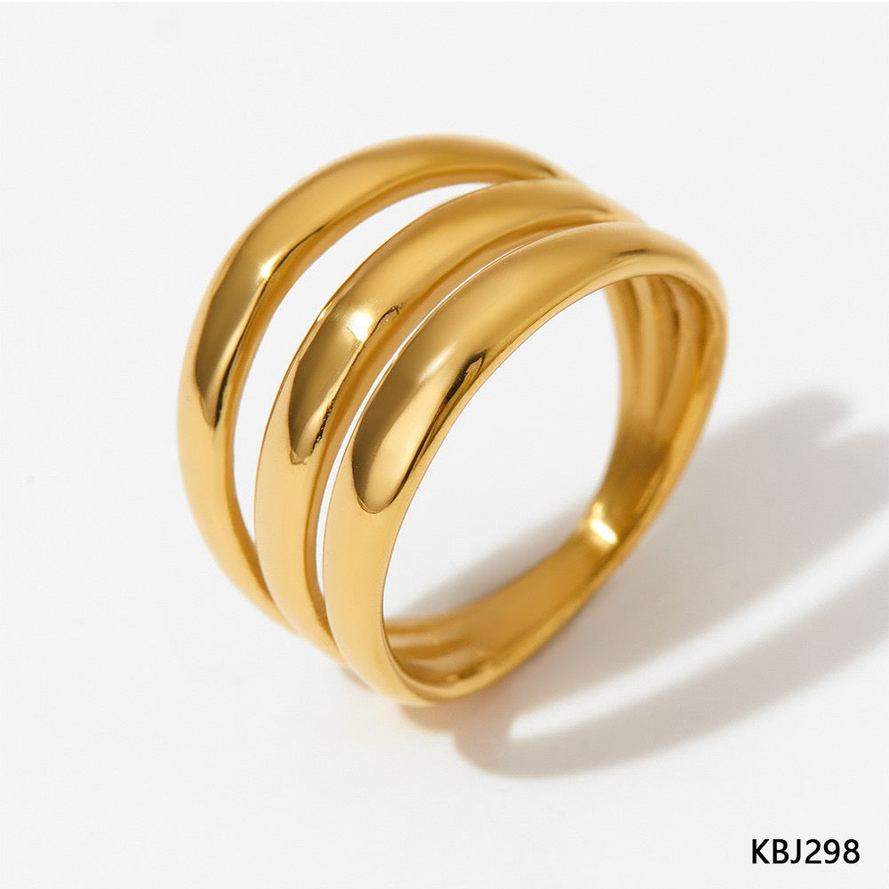 Triple treat Ring