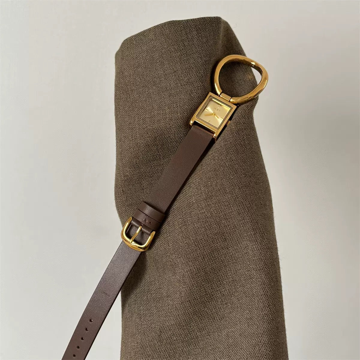 The Heritage Leather Loop Watch Bands