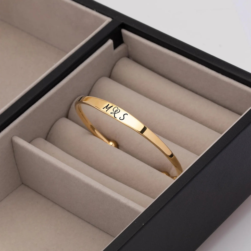 Nayy Personalized Bangle