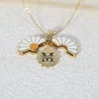 Daisy Pendant with a Hidden Plate