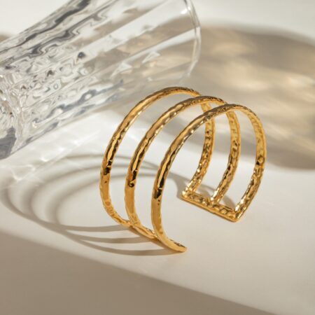 Nicole Cuff