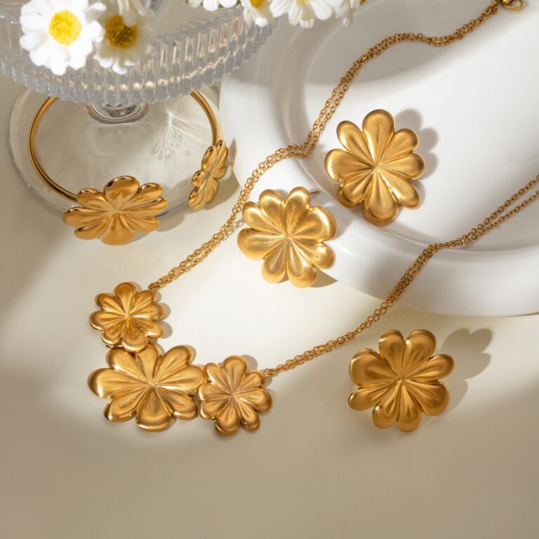 Statement Floral Jewelry Set