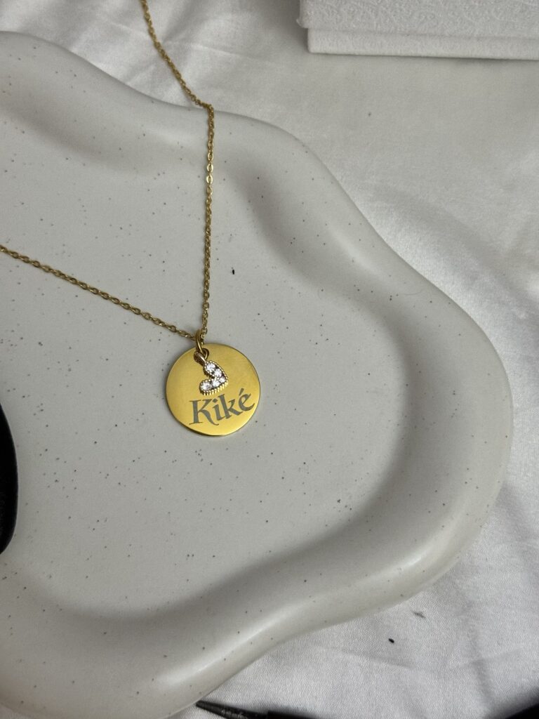 Kike Disc Necklace with Heart Charm